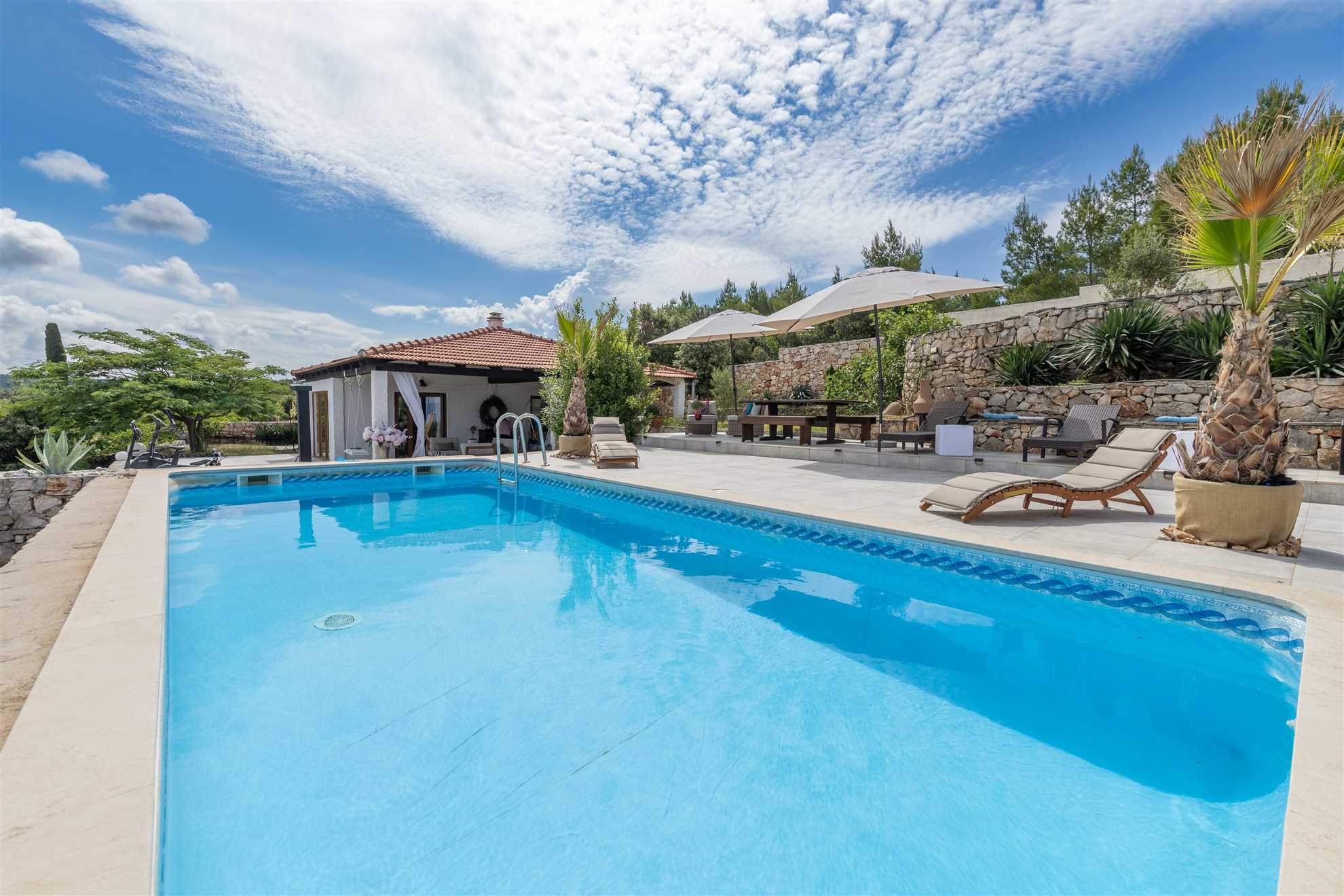 House of Freedom by aneo travel